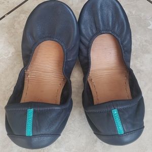 Tieks navy size 9 ballet flats